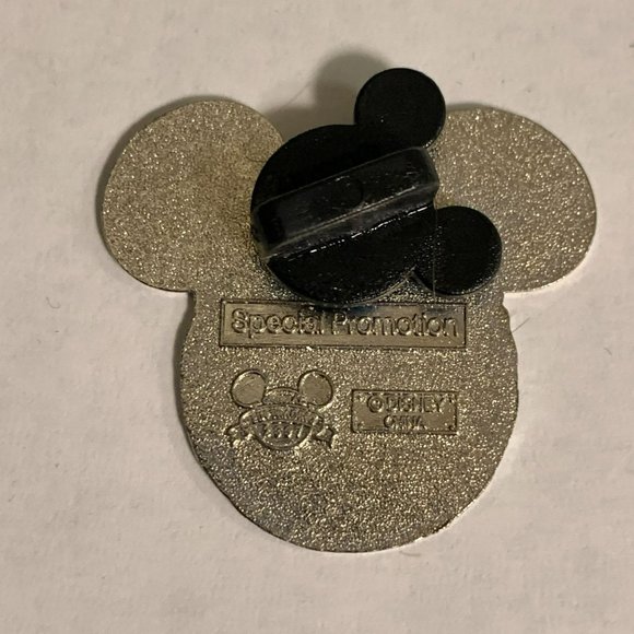 Disney Pin Trading Around the World Logo Promotion (Disney's Pin Traders) 2007 - Picture 4 of 6